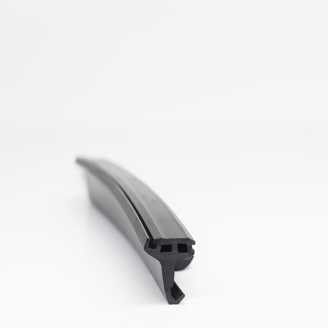 Pengedap Pintu Garaj